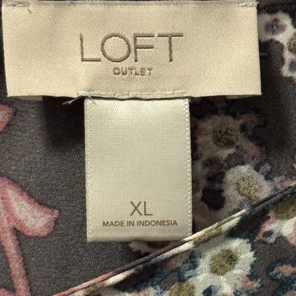 Floral Printed Polyester Blouse Gray Multi With Long Sleeves Sz XL blouse - Picture 2 of 12